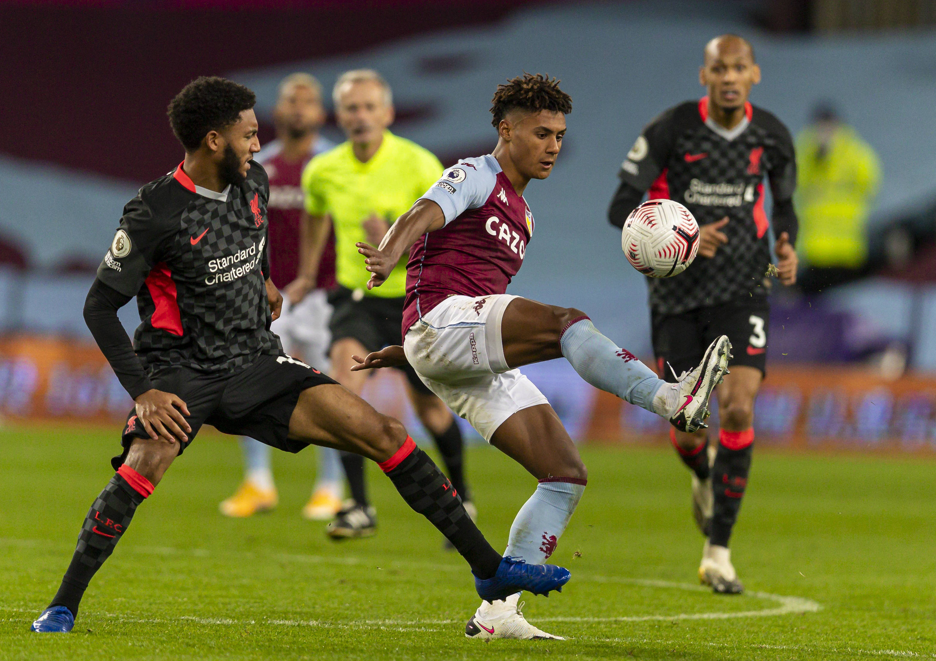 他的个人成 他的个人成